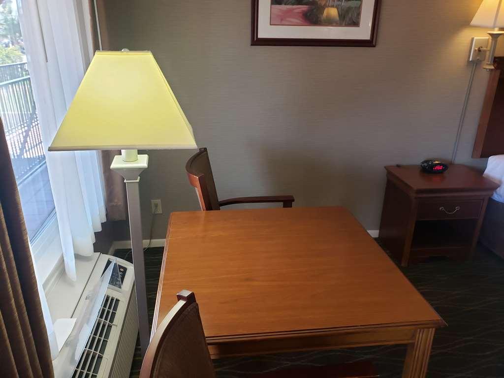 Fillmore Best Western La Posada Motel חדר תמונה