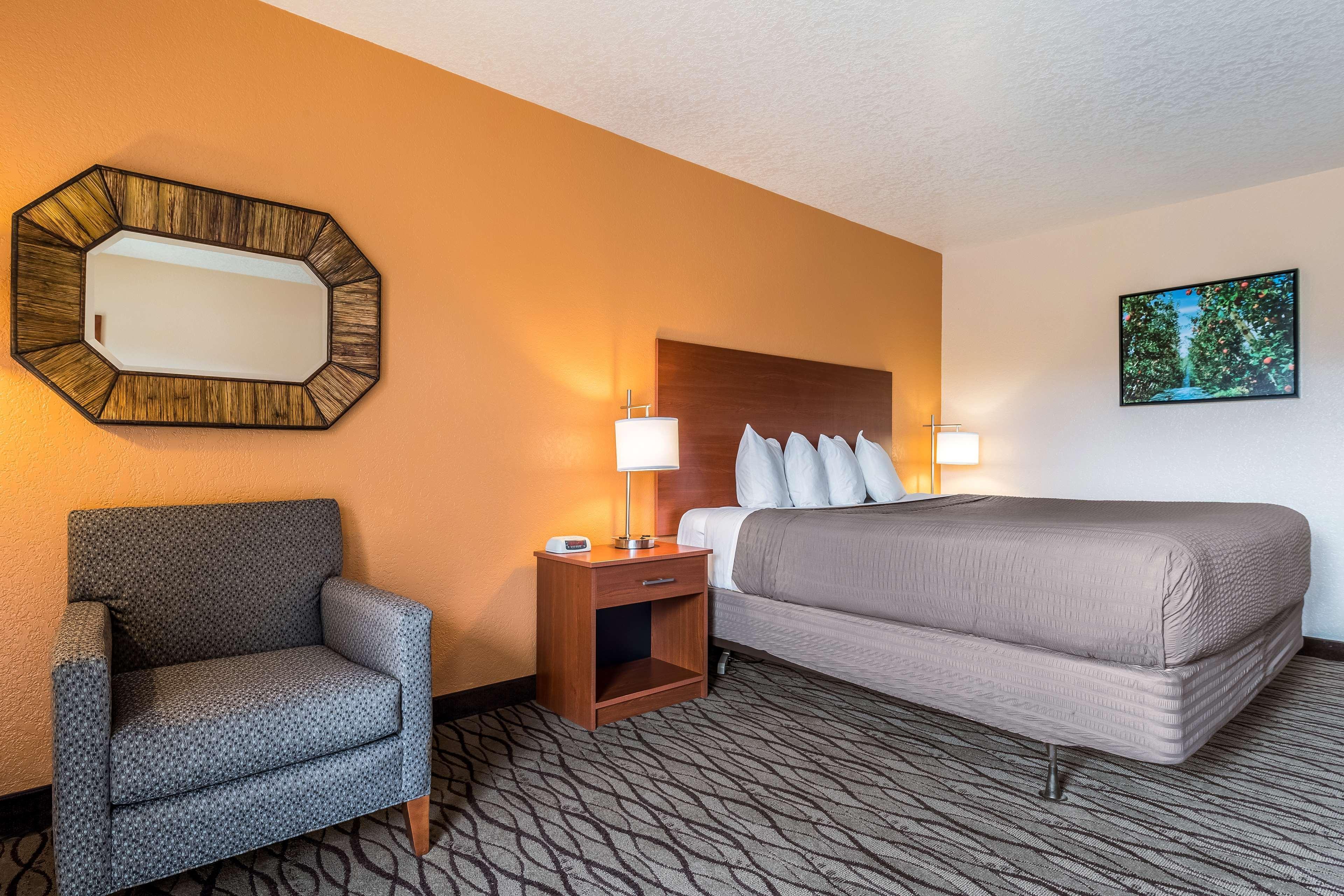 Fillmore Best Western La Posada Motel מראה חיצוני תמונה