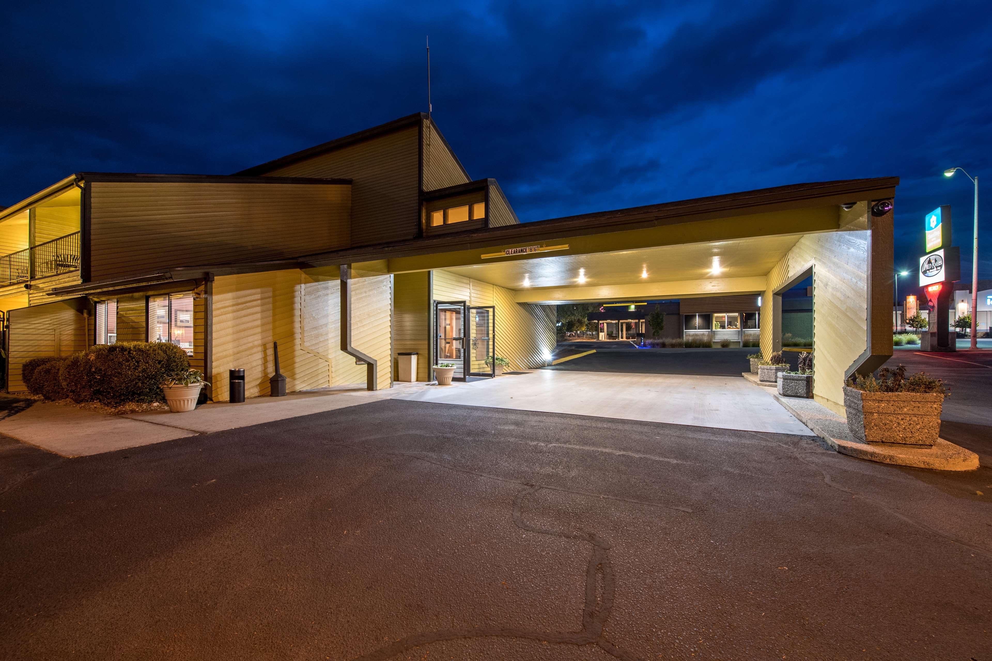 Fillmore Best Western La Posada Motel מראה חיצוני תמונה