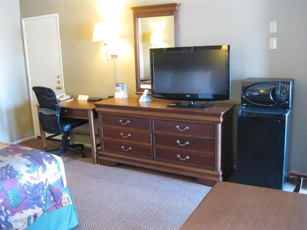 Fillmore Best Western La Posada Motel חדר תמונה