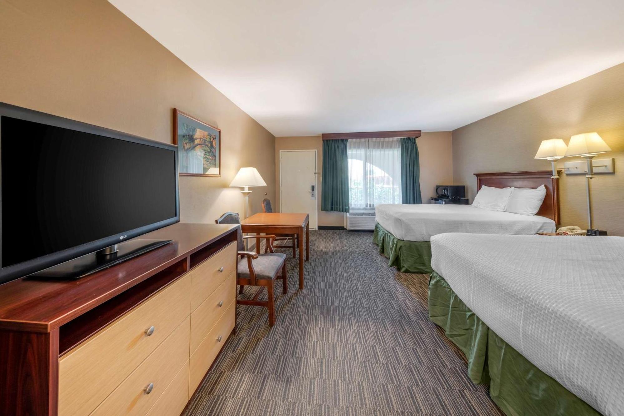 Fillmore Best Western La Posada Motel מראה חיצוני תמונה