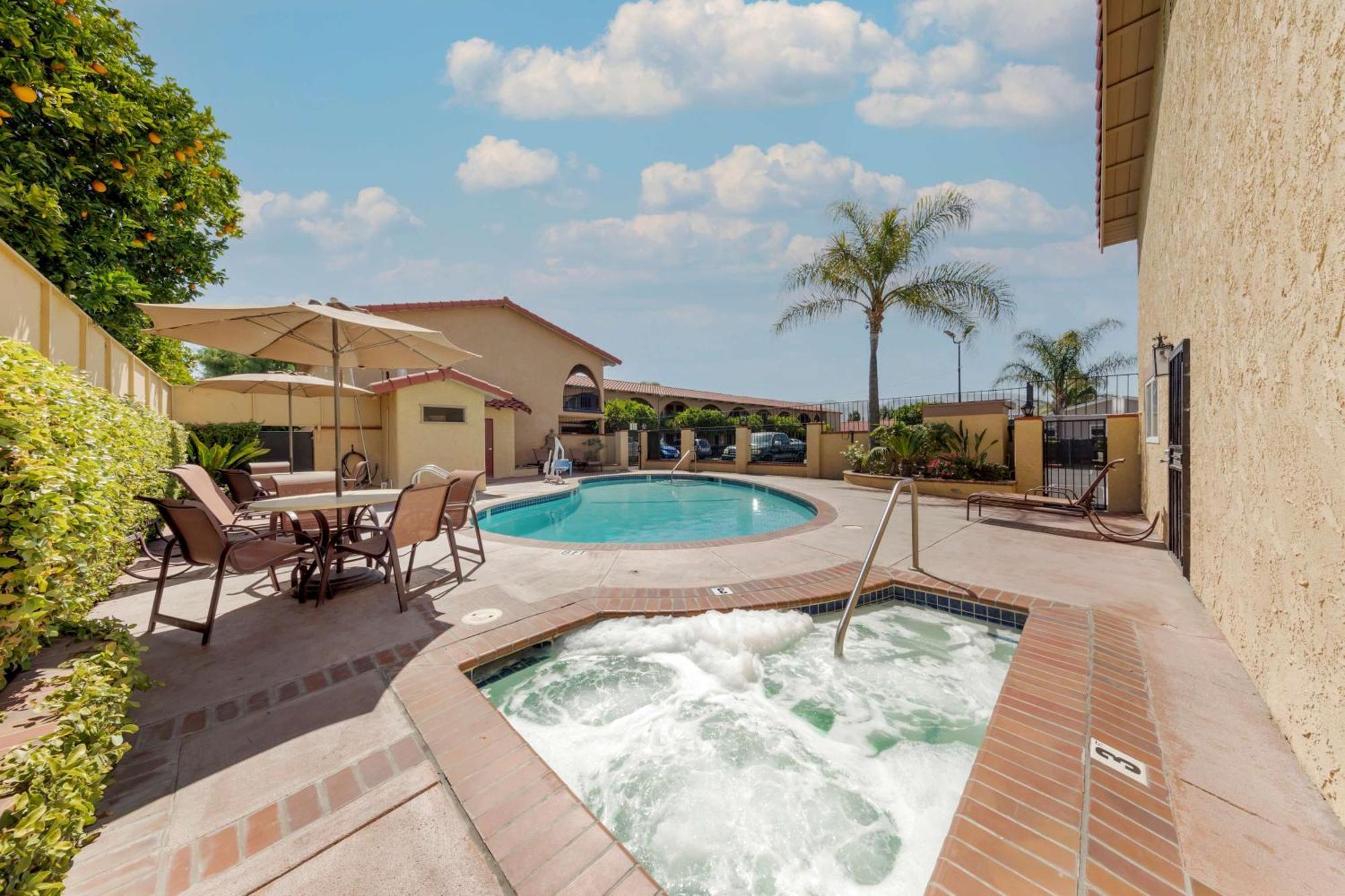Fillmore Best Western La Posada Motel מראה חיצוני תמונה